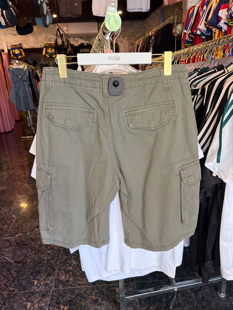 VINTAGE NIKE CARGO SHORTS 30