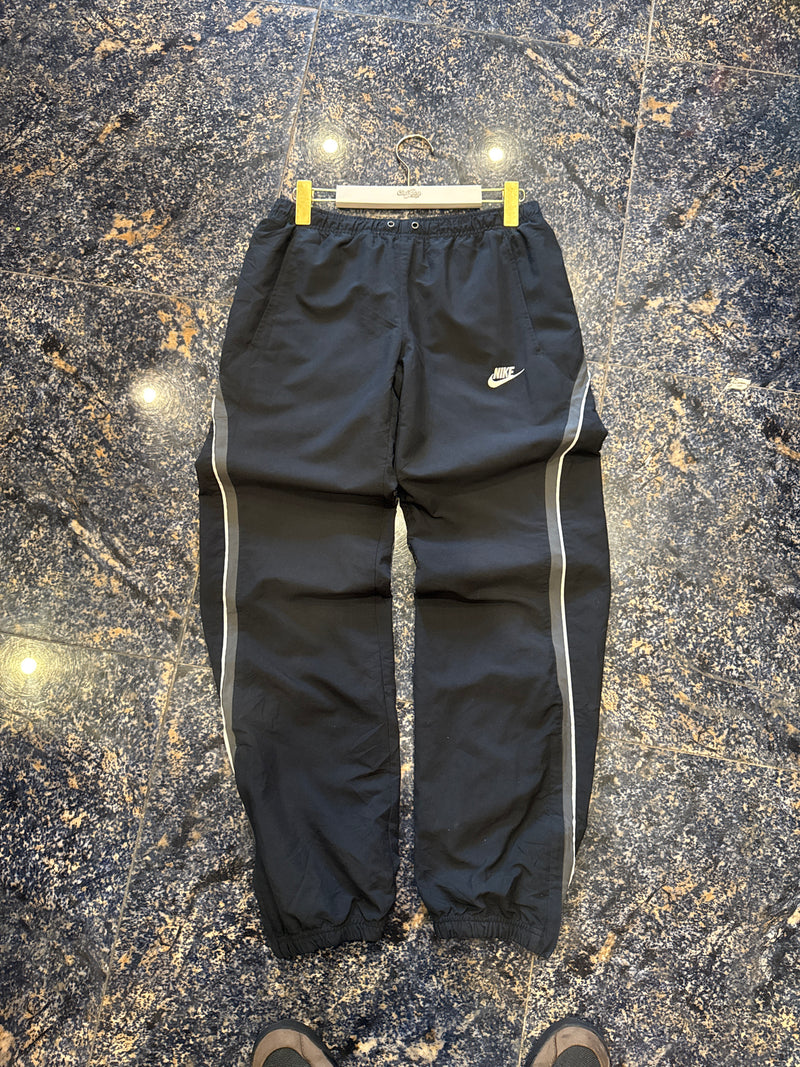 VINTAGE NIKE TRACK PANTS M