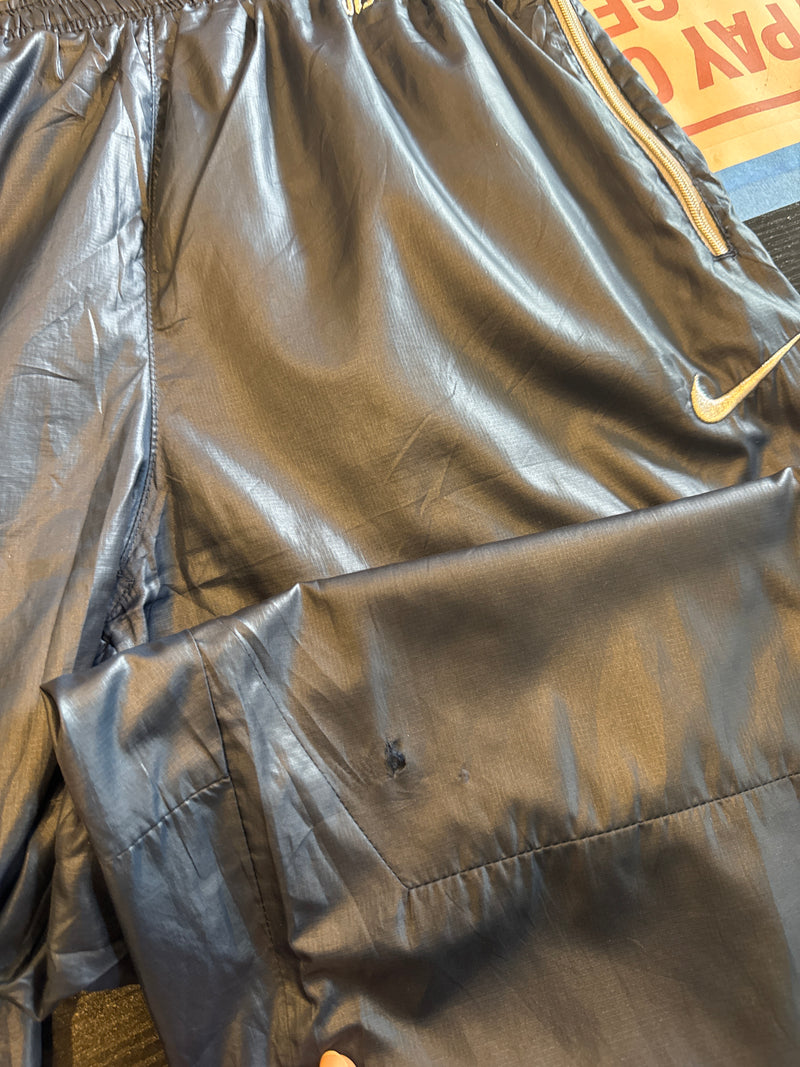VINTAGE NIKE TRACK PANTS L