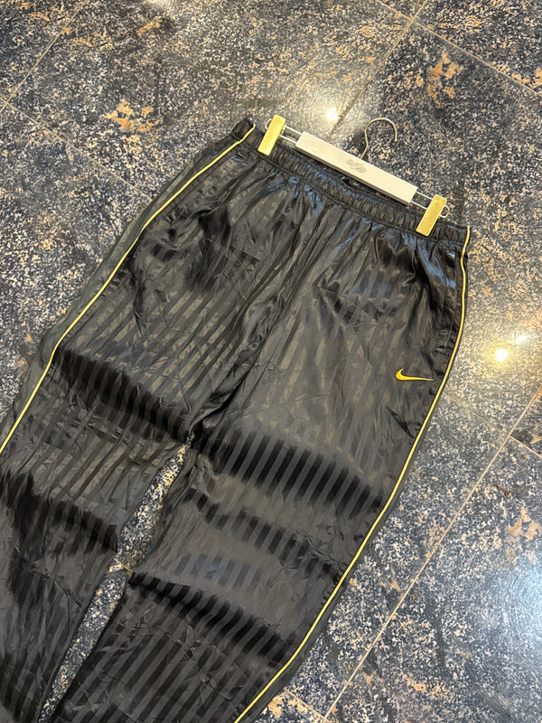 VINTAGE NIKE TRACK PANTS XXL