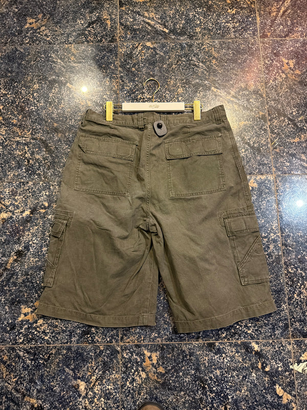 VINTAGE NIKE CARGO SHORTS 35