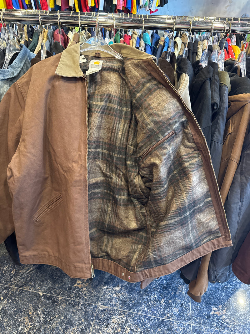 VINTAGE CARHARTT JACKETS XXL 🤎