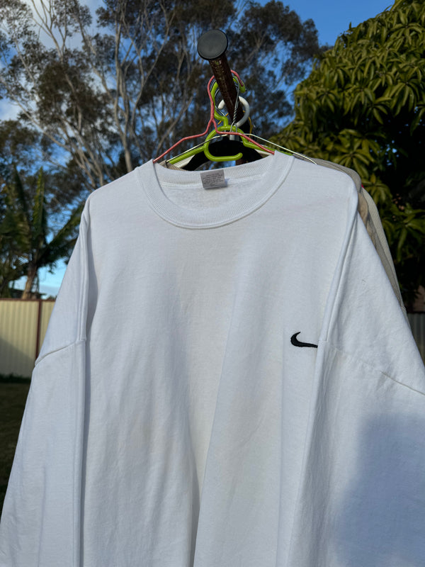 VINTAGE NIKE SWOOSH SWEATER XL