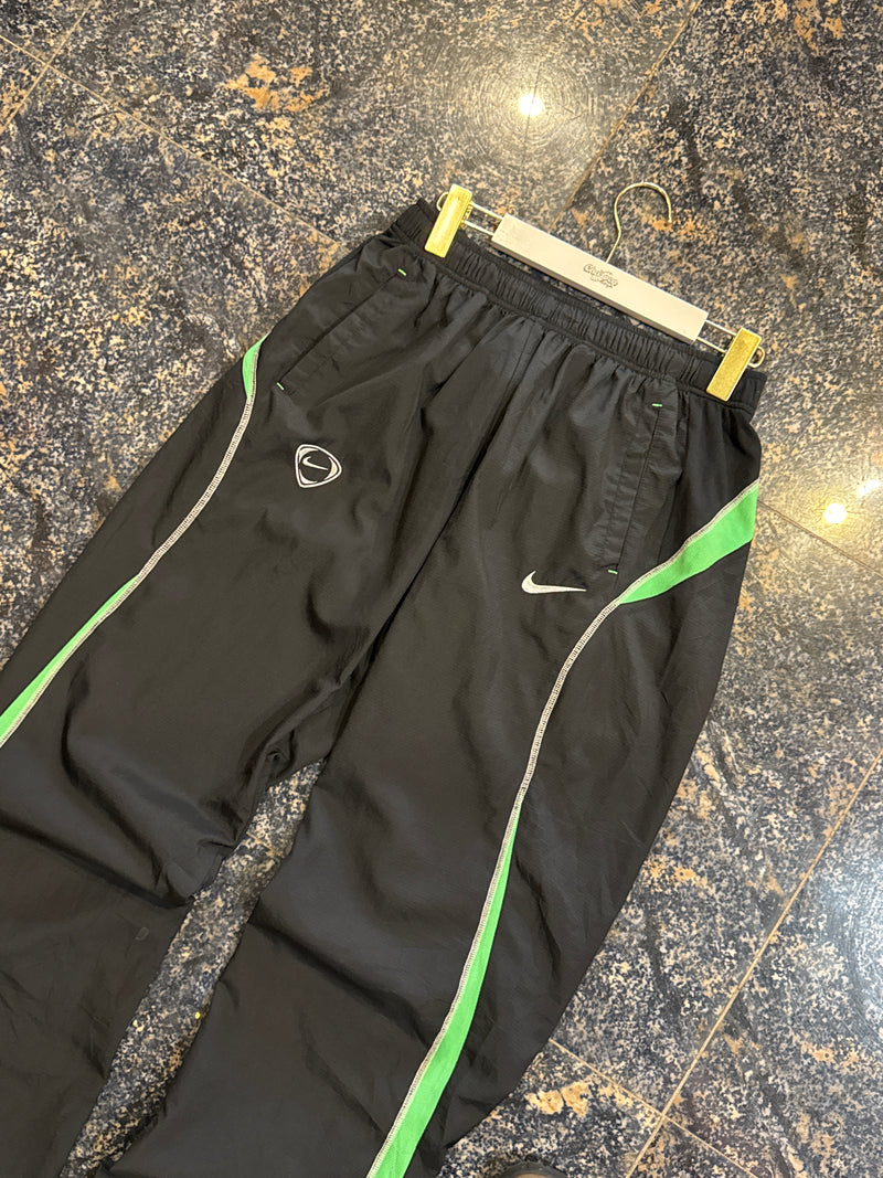 VINTAGE NIKE TRACK PANTS S