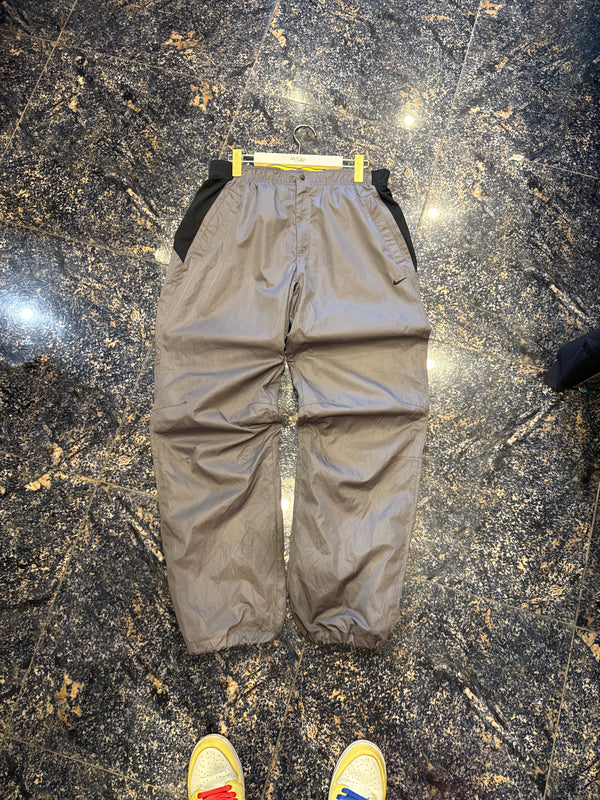 VINTAGE NIKE TRACK PANTS XL