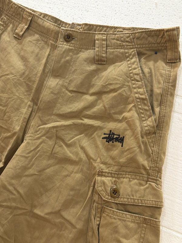 VINTAGE STUSSY CARGO SHORTS 33