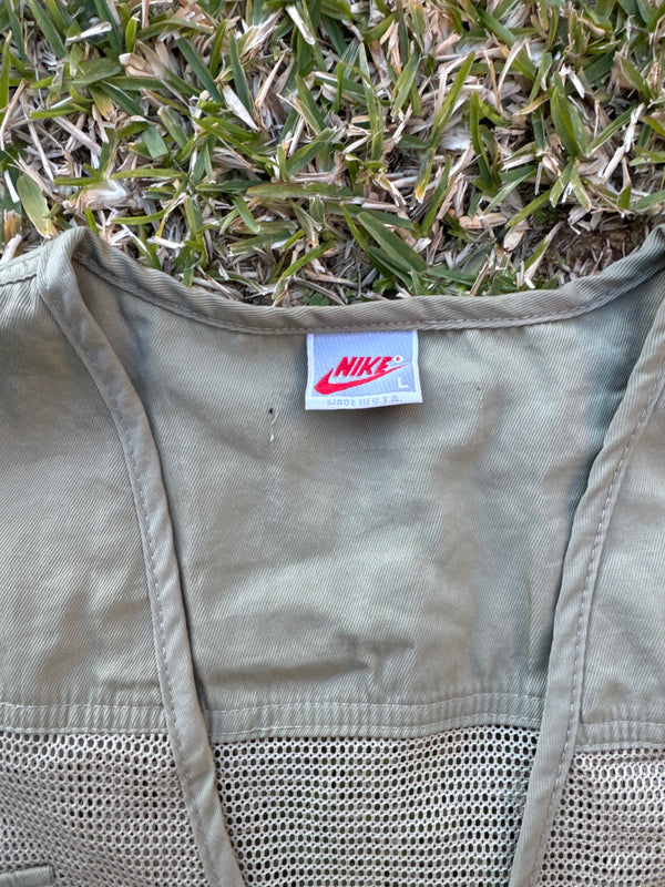 VINTAGE NIKE VEST L