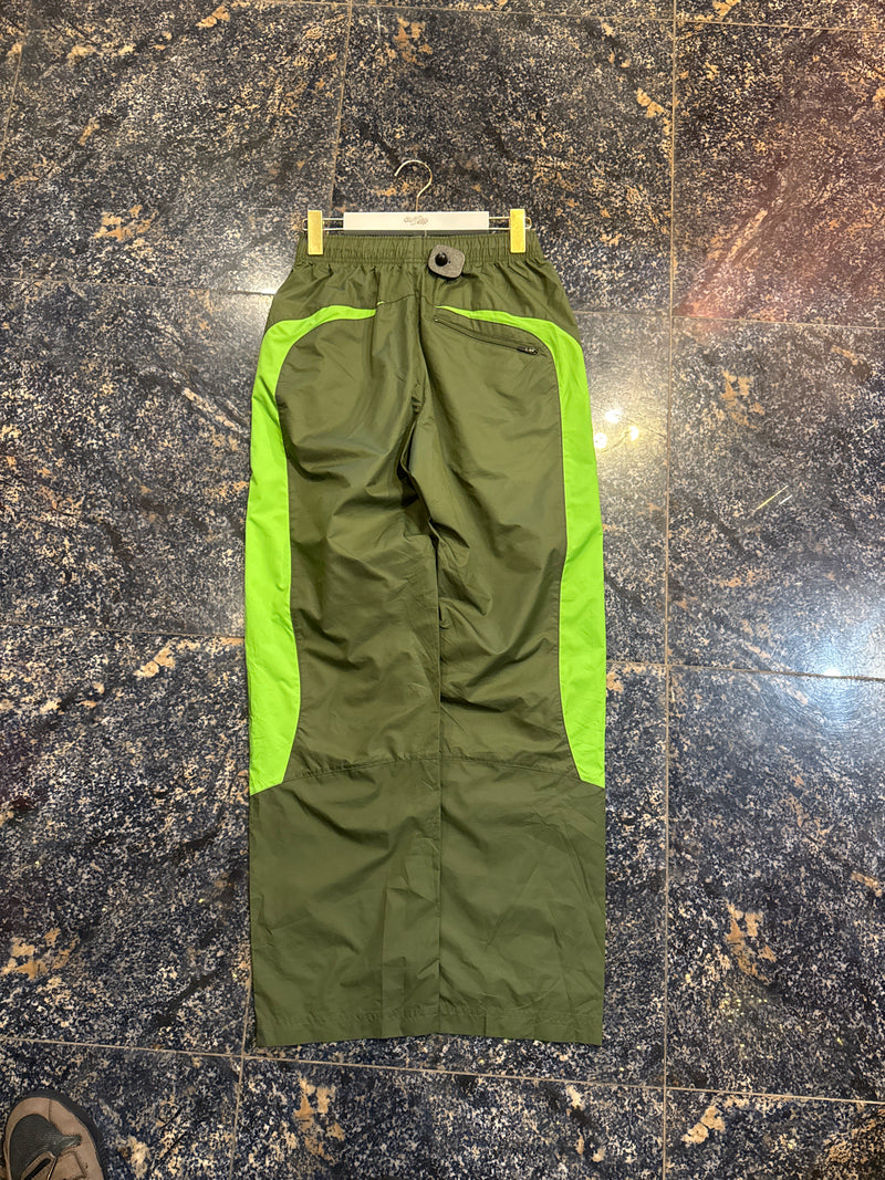 VINTAGE NIKE TRACK PANTS S