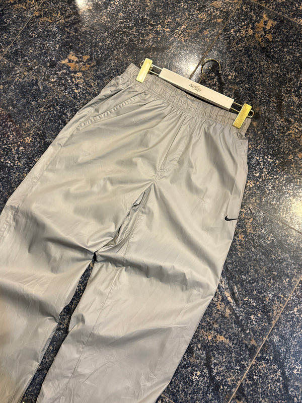 VINTAGE NIKE TRACK PANTS M