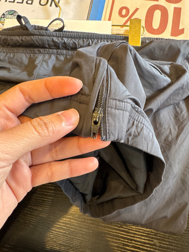 VINTAGE NIKE TRACK PANTS L