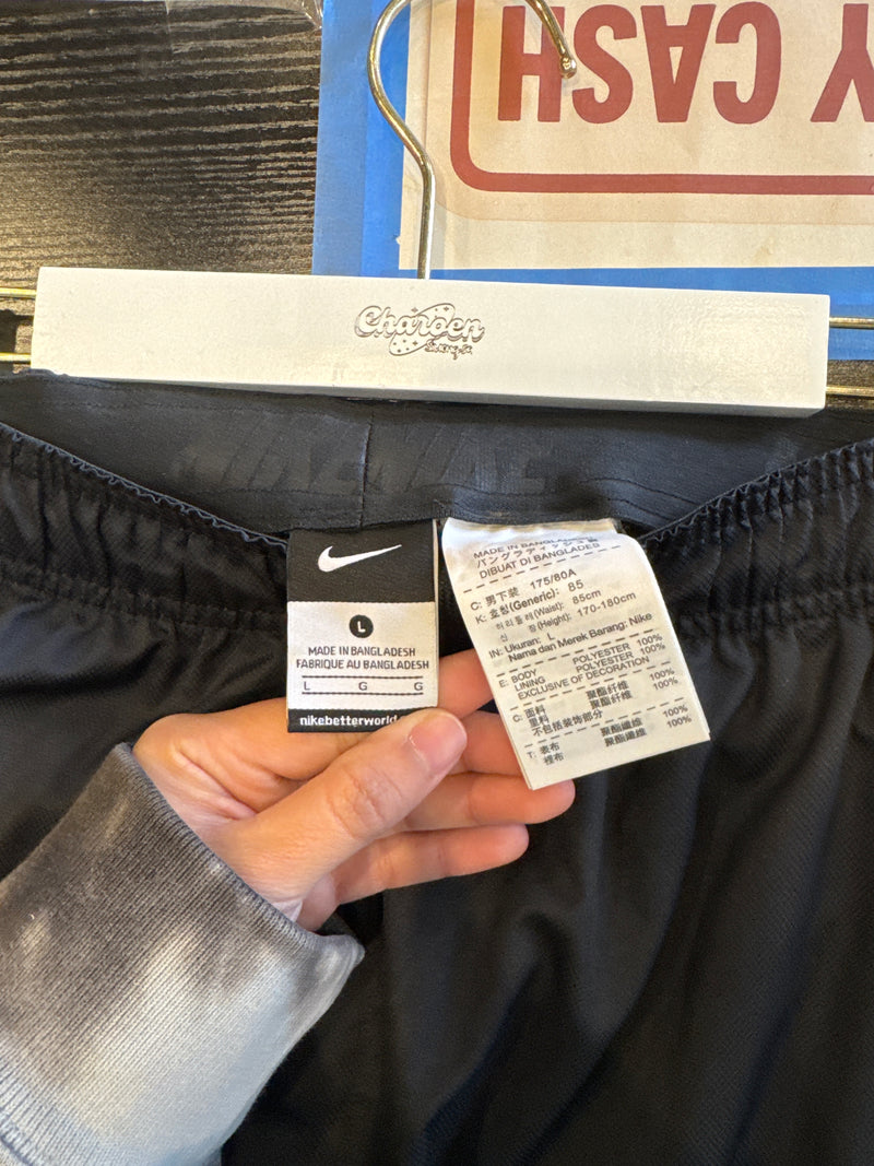 VINTAGE NIKE TRACK PANTS L