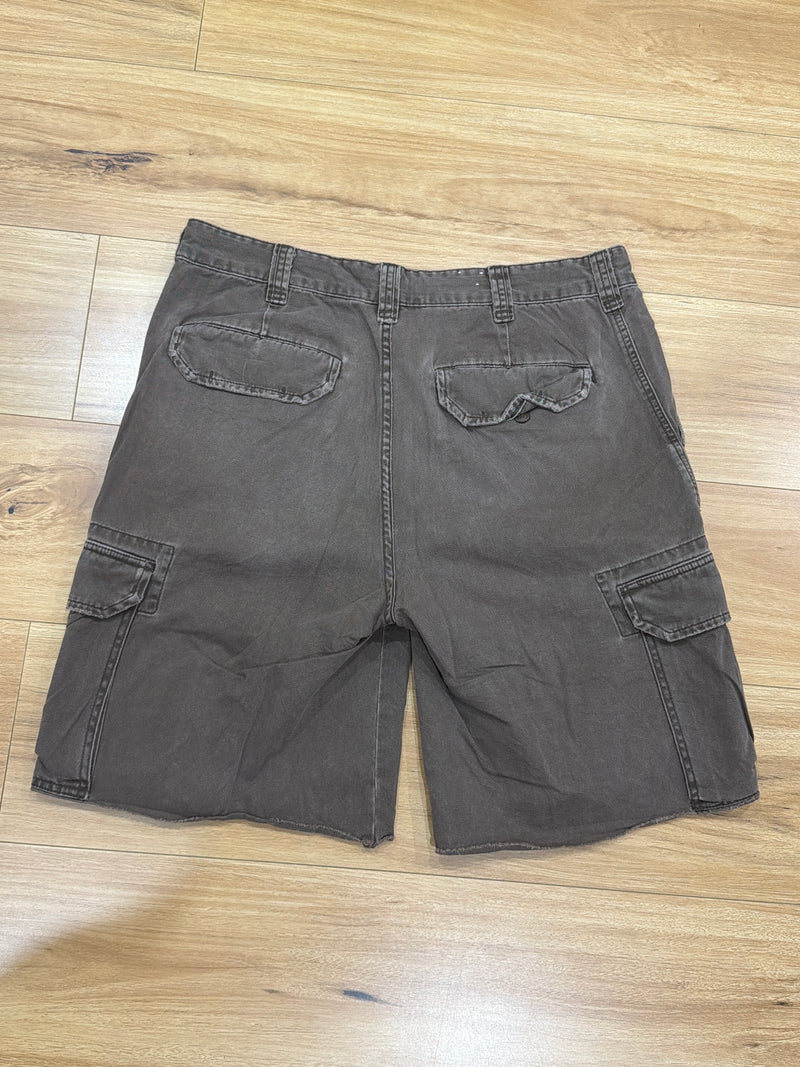 VINTAGE NIKE CARGO SHORTS 36