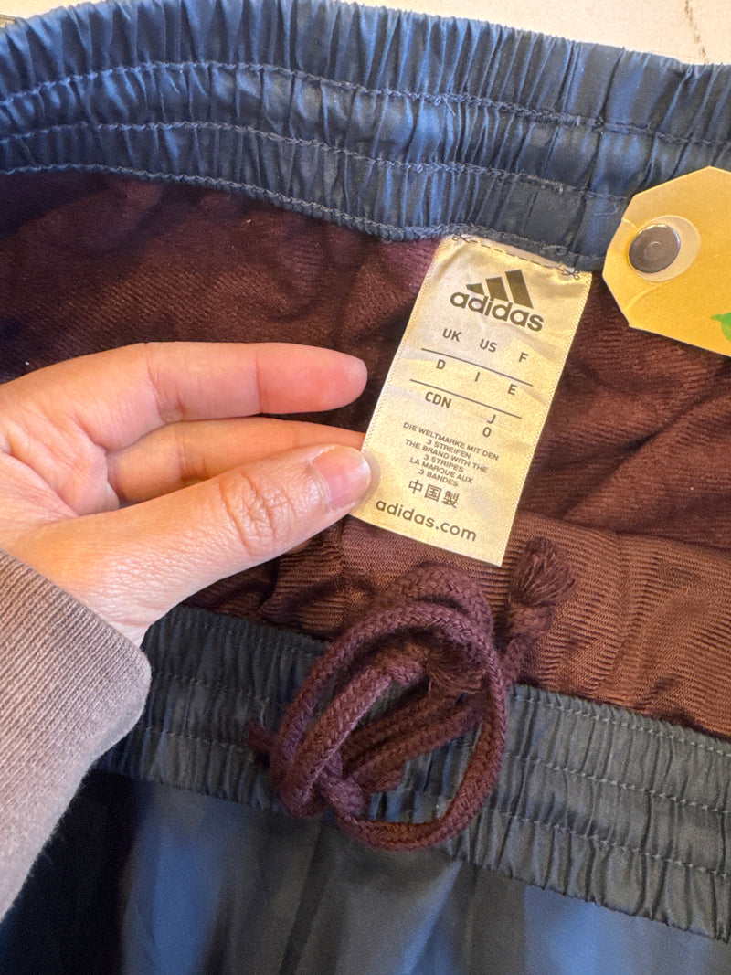 VINTAGE ADIDAS TRACK PANTS L