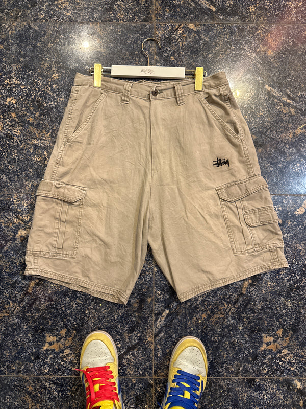 VINTAGE STUSSY CARGO SHORTS 33