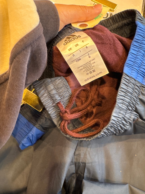 VINTAGE ADIDAS TRACK PANTS L