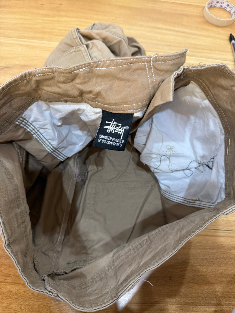 VINTAGE STUSSY CARGO SHORTS 33