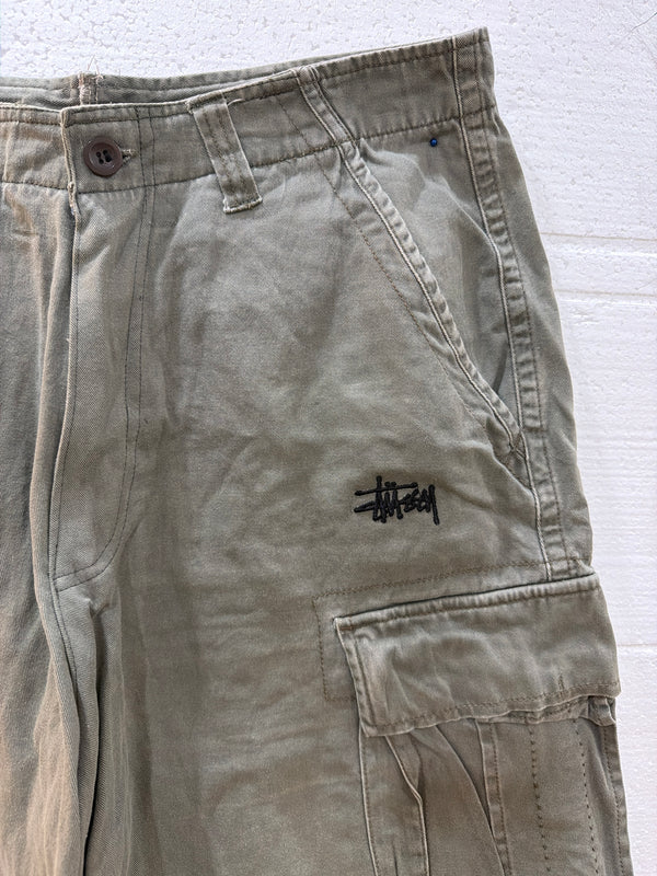 VINTAGE STUSSY CARGO SHORTS 32