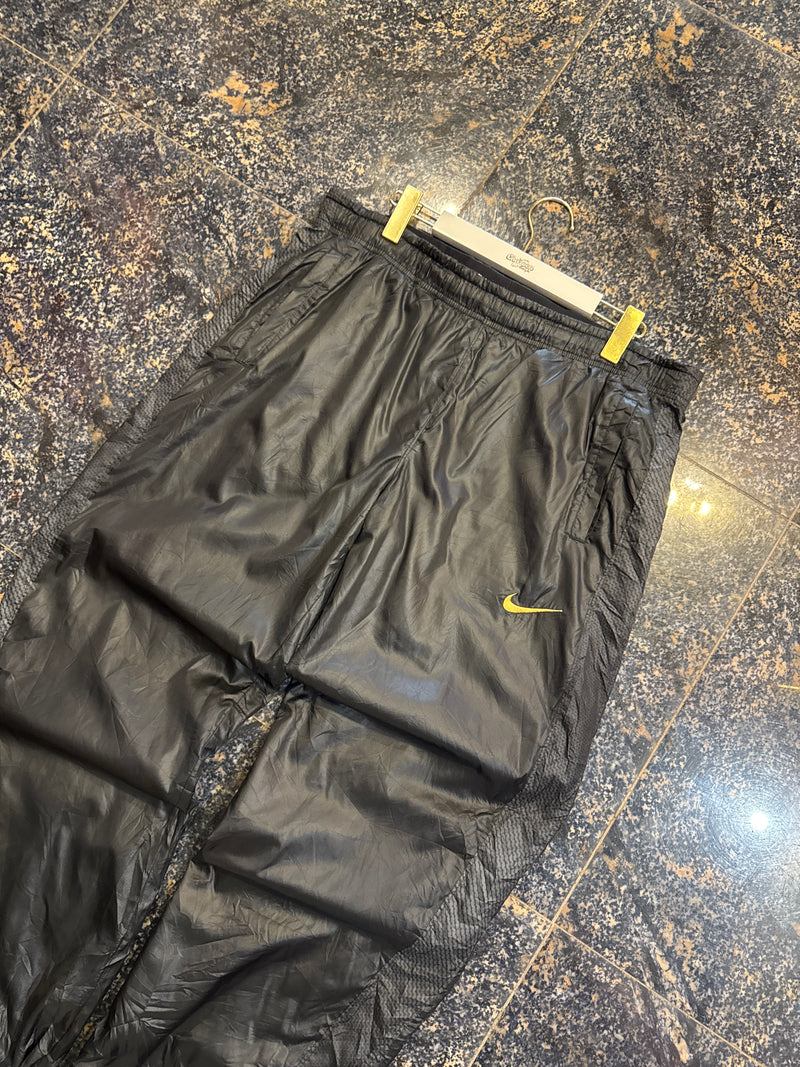 VINTAGE NIKE TRACK PANTS XL