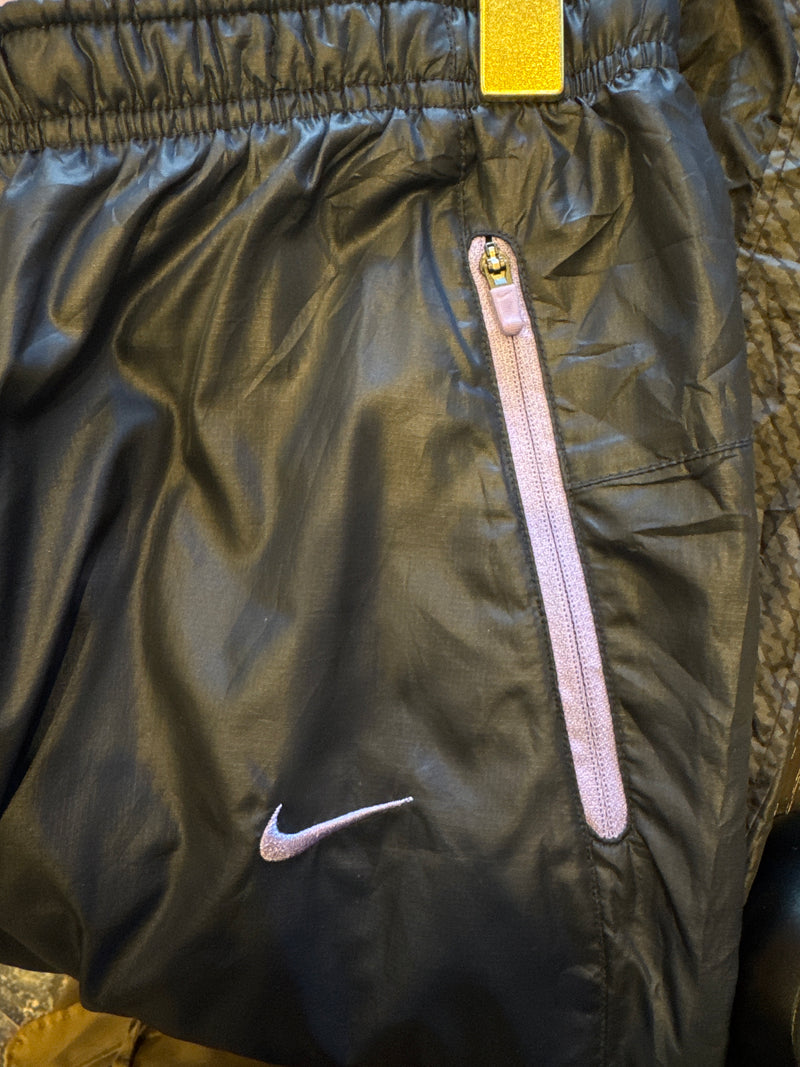 VINTAGE NIKE TRACK PANTS M