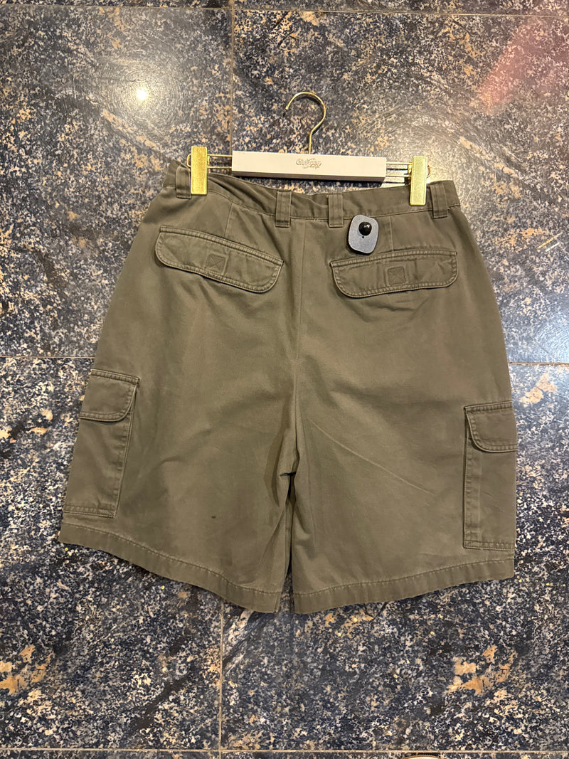 VINTAGE NIKE CARGO SHORTS 31