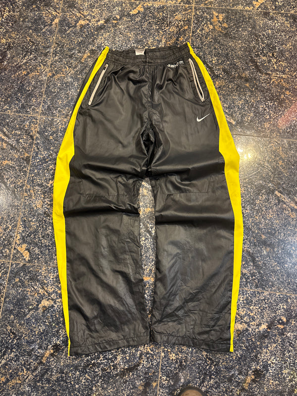 VINTAGE NIKE TRACK PANTS L