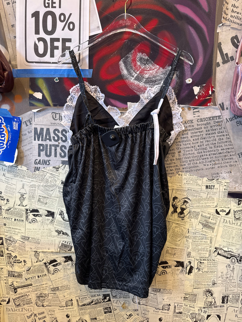 Reworked Arsenal soccer jersey