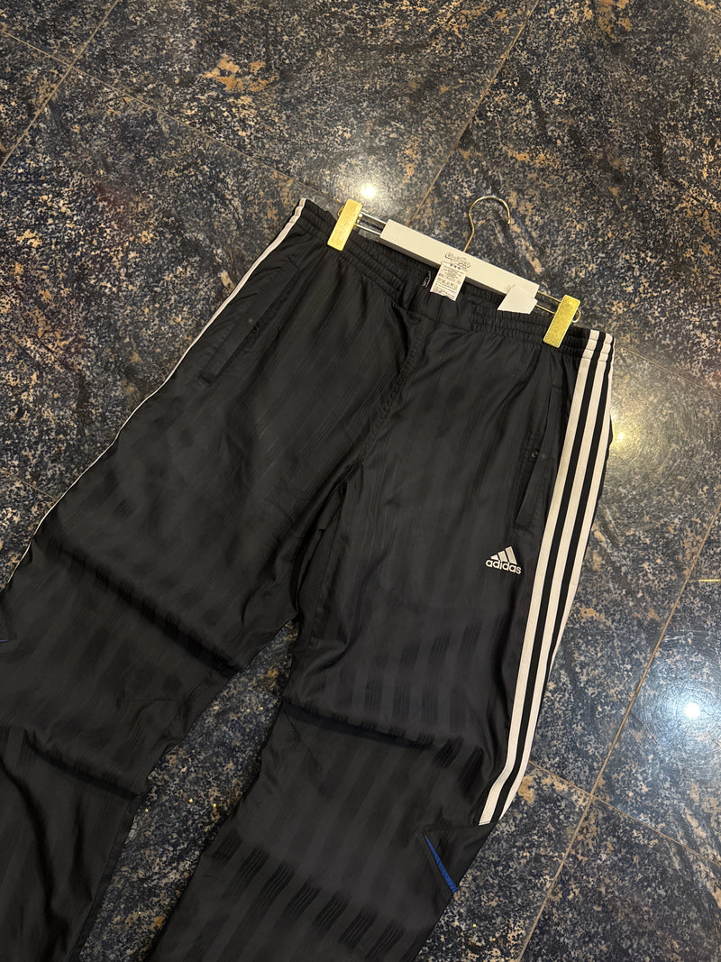VINTAGE ADIDAS TRACK PANTS L