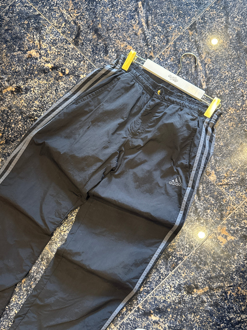 VINTAGE ADIDAS TRACK PANTS L