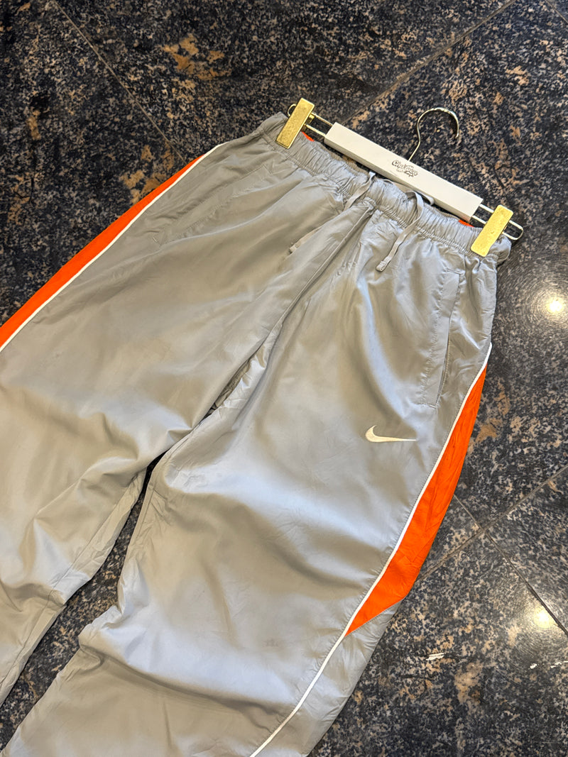 VINTAGE NIKE TRACK PANTS M