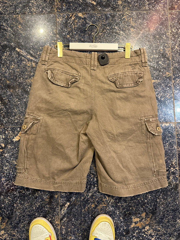 VINTAGE NIKE CARGO SHORTS 33