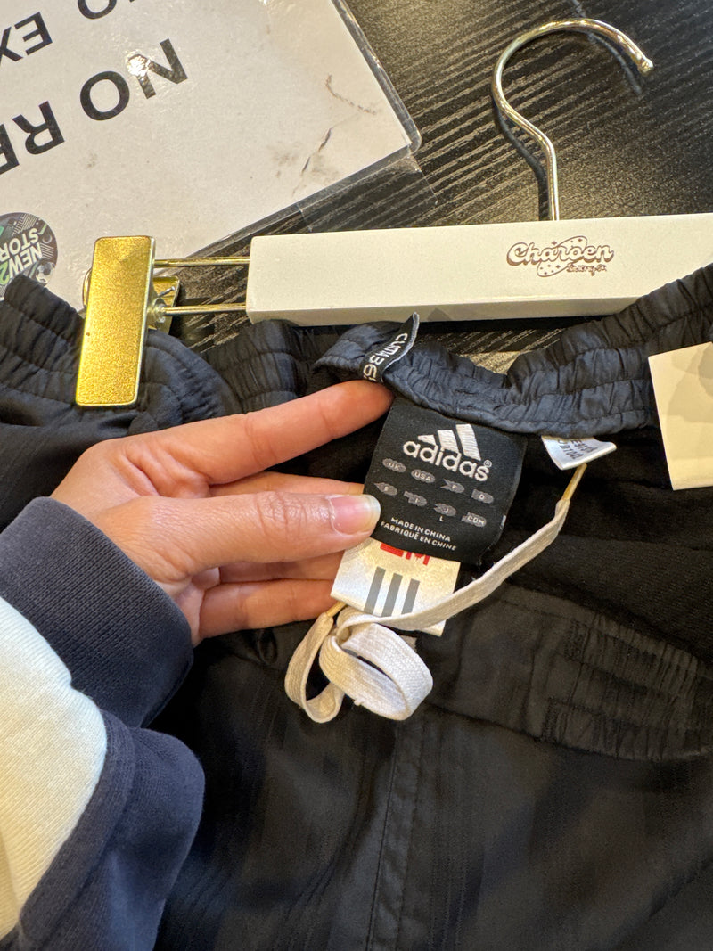 VINTAGE ADIDAS TRACK PANTS L