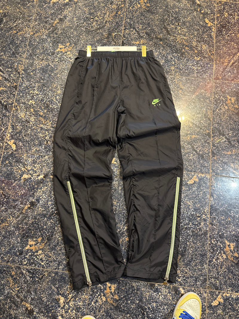 VINTAGE NIKE TRACK PANTS L