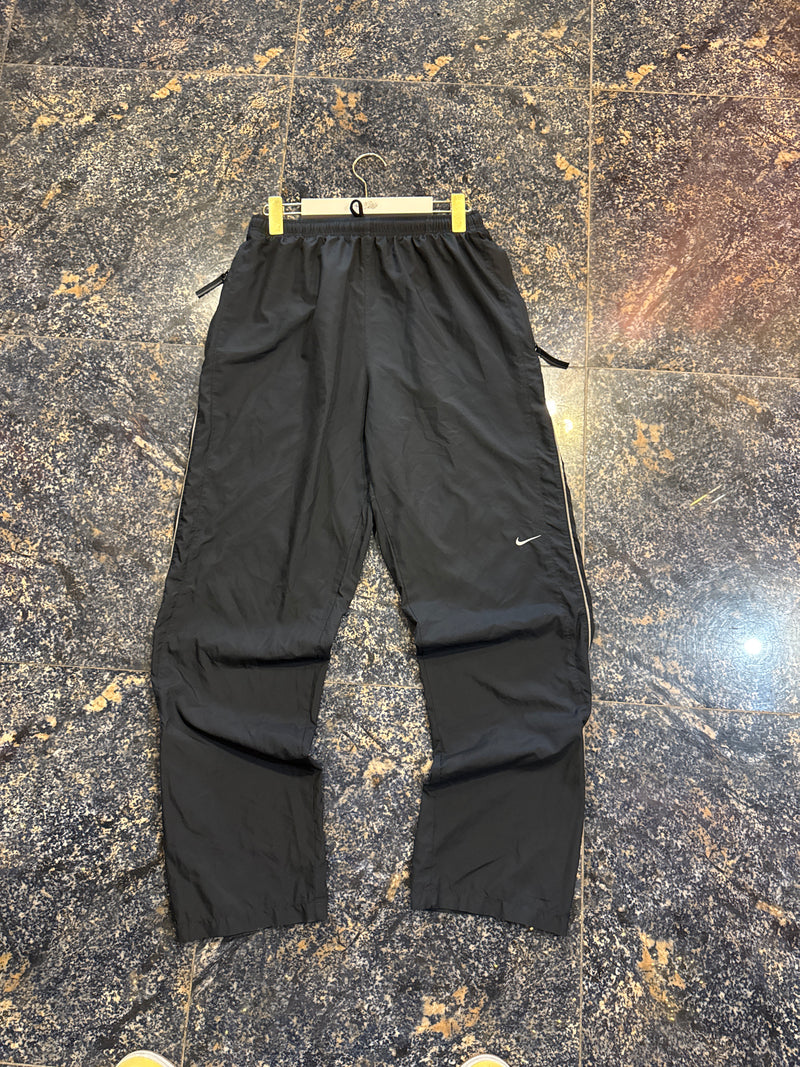 VINTAGE NIKE TRACK PANTS L
