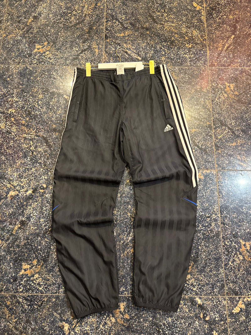 VINTAGE ADIDAS TRACK PANTS L