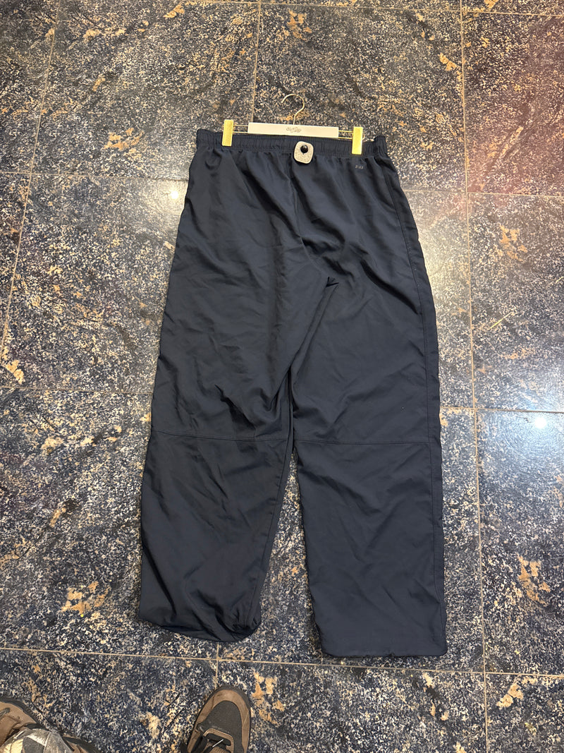 VINTAGE NIKE TRACK PANTS L