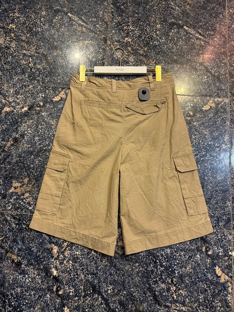 VINTAGE NIKE CARGO SHORTS 32