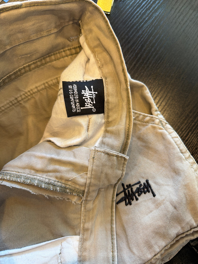 VINTAGE STUSSY CARGO SHORTS 33