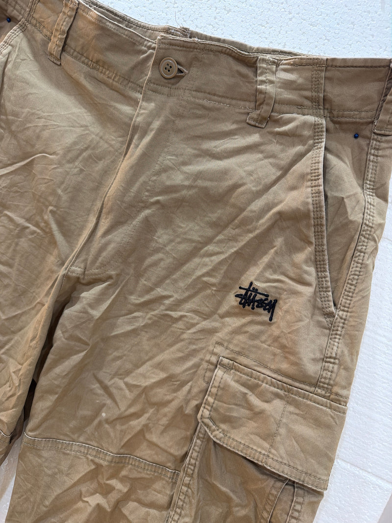 VINTAGE STUSSY CARGO SHORTS 33