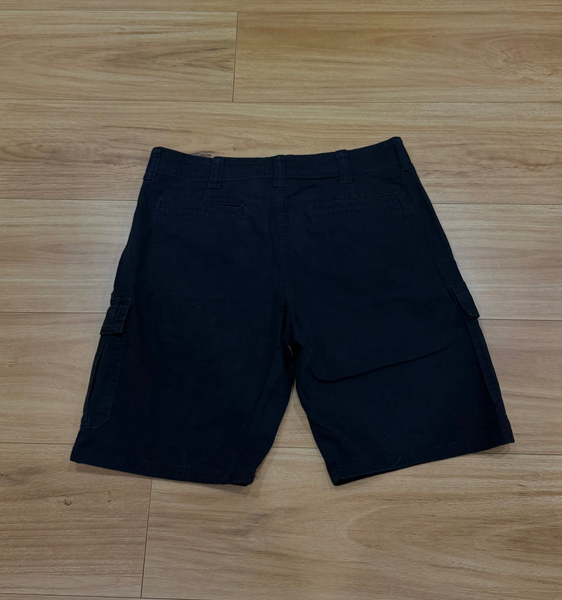 VINTAGE NIKE CARGO SHORTS 32