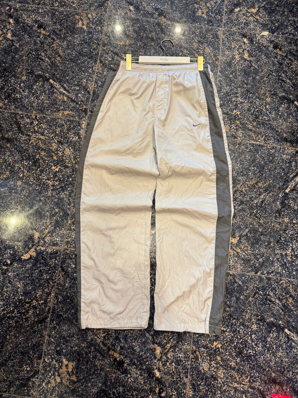 VINTAGE NIKE TRACK PANTS M