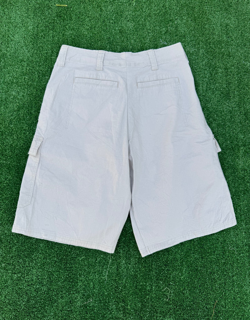 VINTAGE NIKE CARGO SHORTS 29