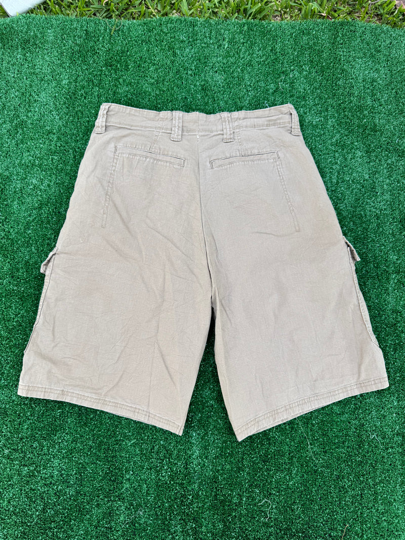 VINTAGE NIKE CARGO SHORTS 30