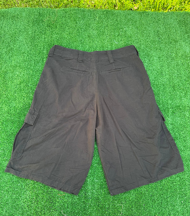 VINTAGE NIKE CARGO SHORTS 30