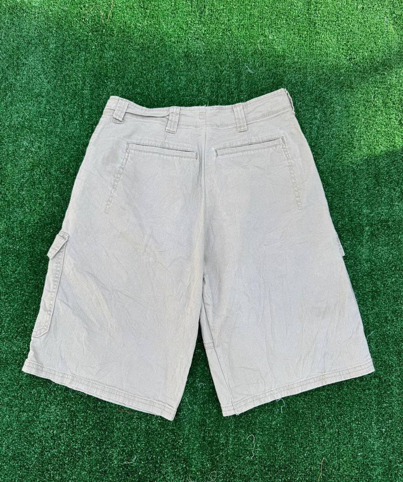 VINTAGE NIKE CARGO SHORTS 29