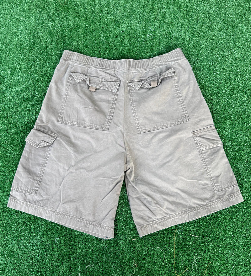 VINTAGE CARHARTT CARGO SHORTS 32