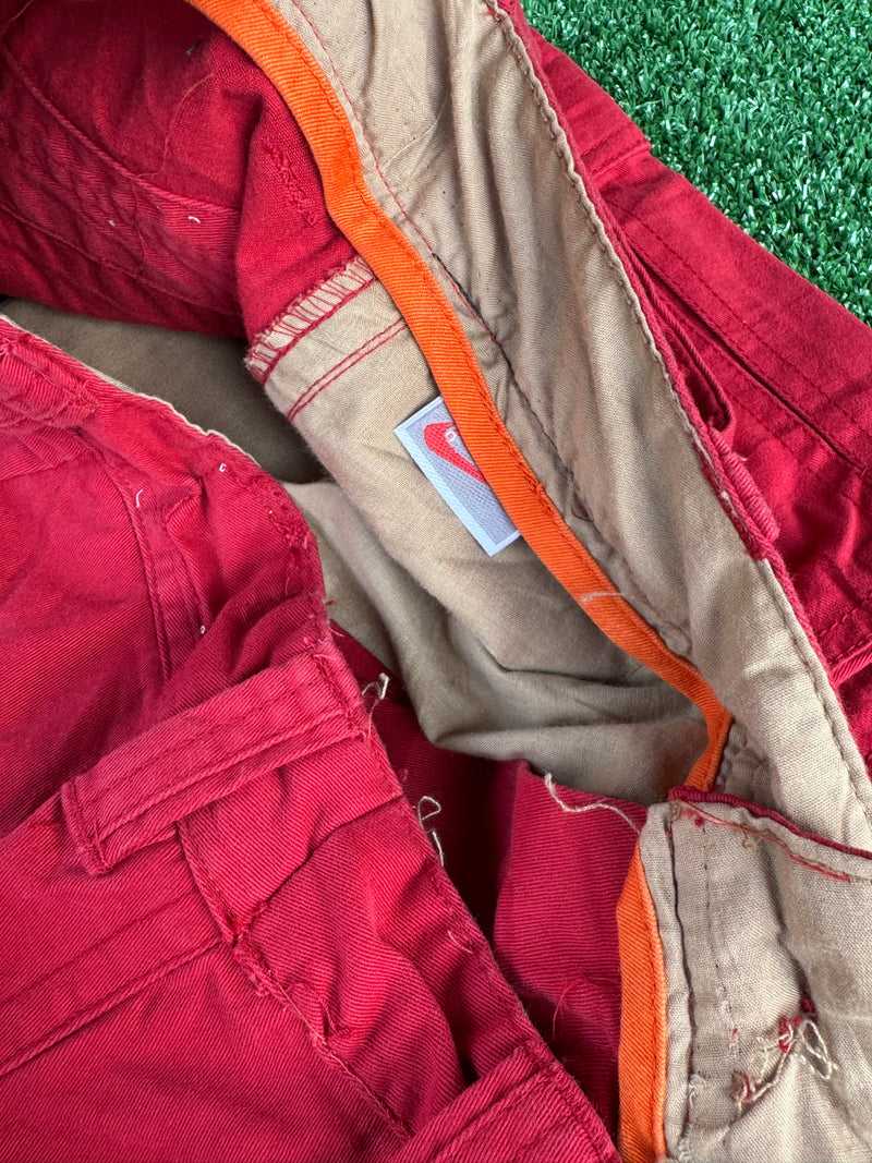 VINTAGE NIKE CARGO SHORTS 29