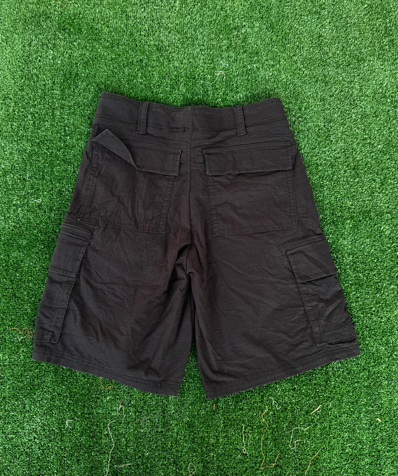 VINTAGE NIKE CARGO SHORTS 28