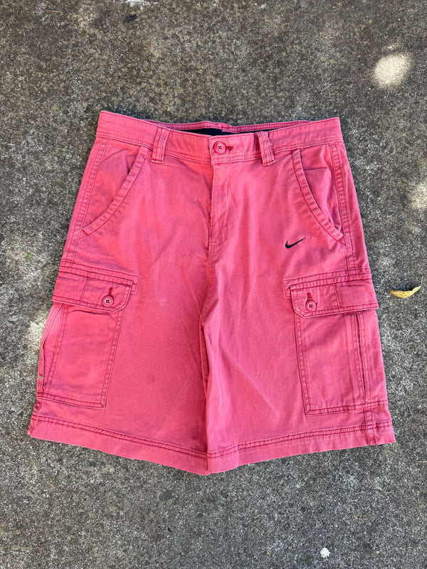 VINTAGE NIKE CARGO SHORTS 34