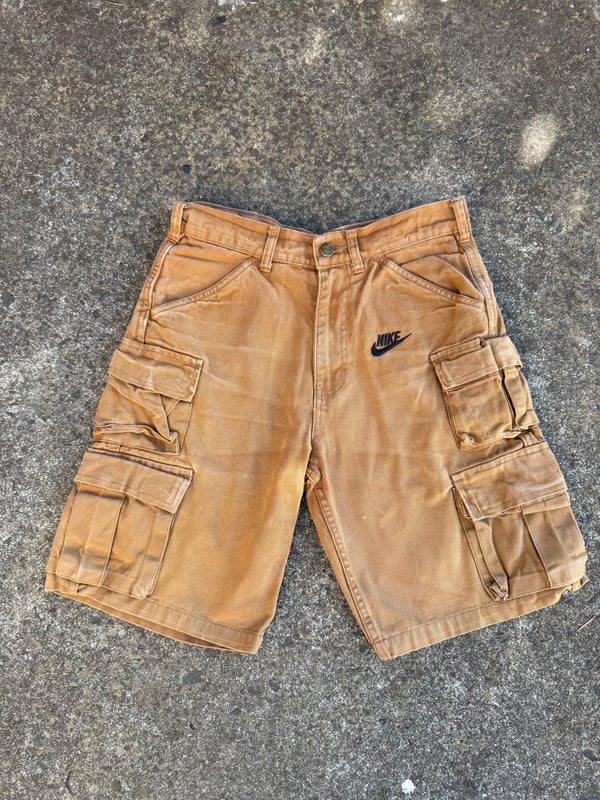 VINTAGE NIKE CARGO SHORTS 28