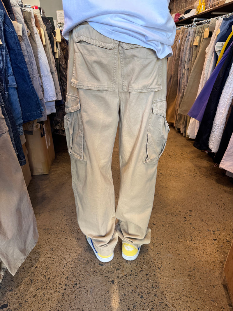 VINTAGE NIKE CARGO PANTS 32